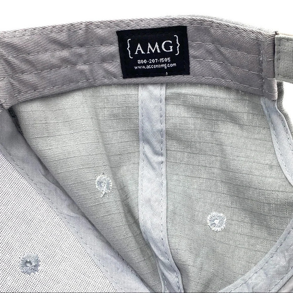 Blackhawks Gray Cap Adjustable Hook and Loop Hat - Picture 5 of 5